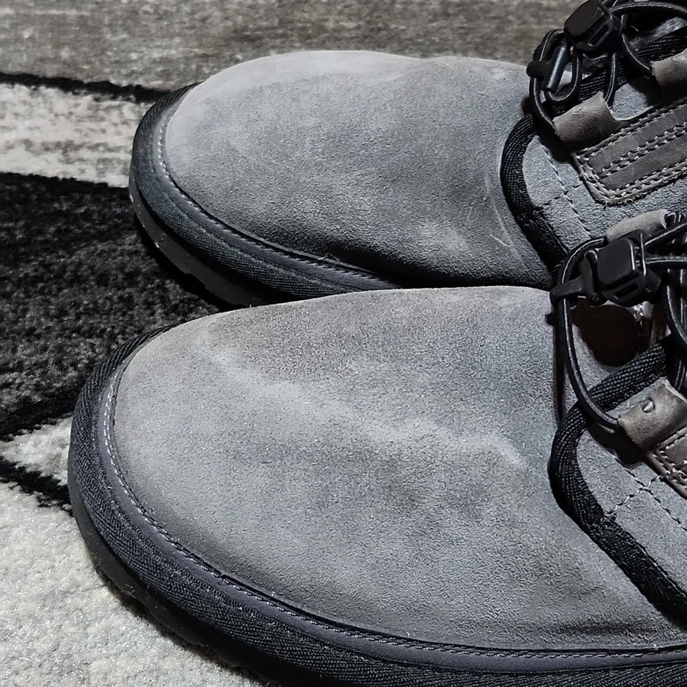 UGG NEUMEL GHILLIE GRAY SUEDE SHEEPSKIN ELASTIC LACES EMBOSSED LOGO SHOES